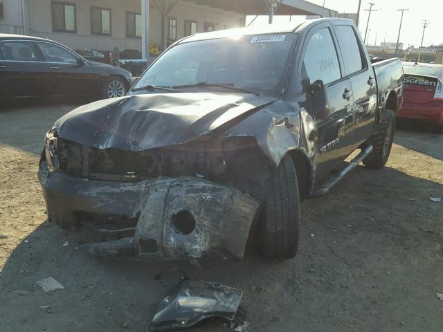 1N6AA07A26N570378 - 2006 NISSAN TITAN XE BLACK photo 2