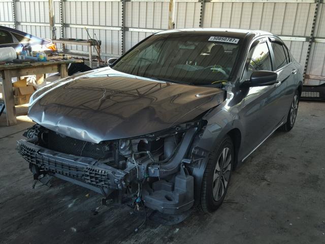 1HGCR2F39DA001181 - 2013 HONDA ACCORD LX GRAY photo 2