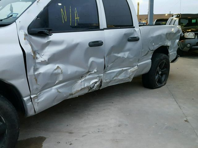 1D7HA18D43S281845 - 2003 DODGE RAM 1500 S SILVER photo 10