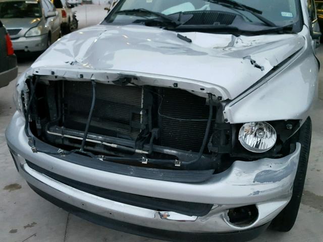 1D7HA18D43S281845 - 2003 DODGE RAM 1500 S SILVER photo 9