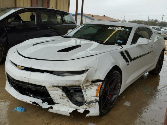 1G1FH1R79G0127034 - 2016 CHEVROLET CAMARO SS Blanco foto 2