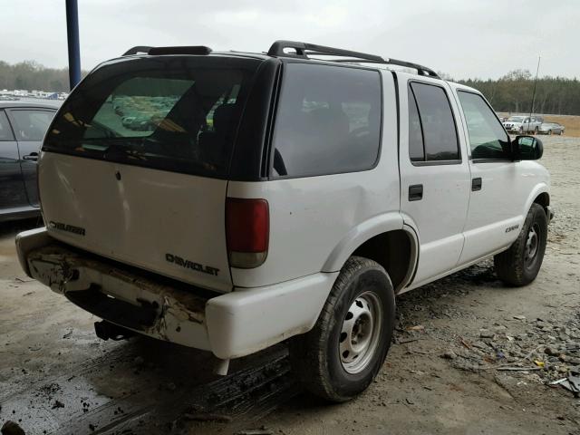 1GNDT13W11K203121 - 2001 CHEVROLET BLAZER WHITE photo 4