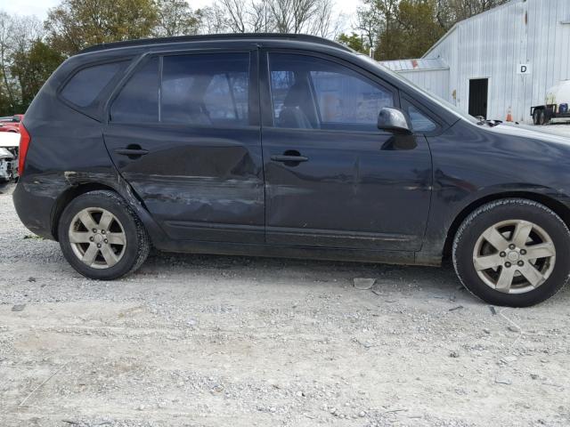 KNAFG526087134611 - 2008 KIA RONDO LX BLACK photo 9