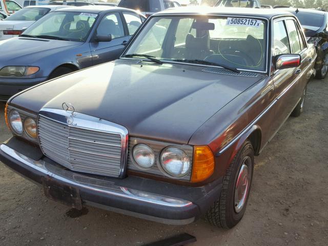 23330209302 - 1978 MERCEDES-BENZ 300 D BROWN photo 2