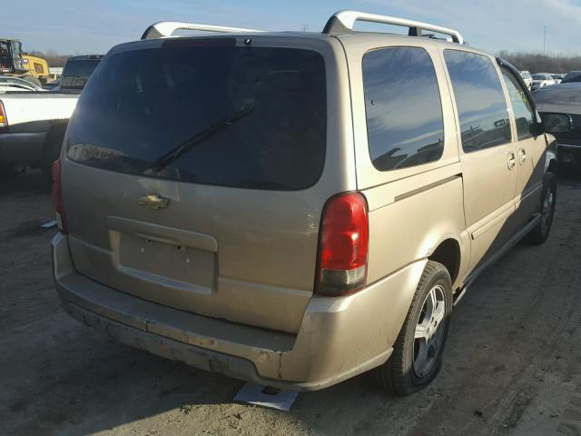 1GNDV33LX5D158704 - 2005 CHEVROLET UPLANDER L GOLD photo 4