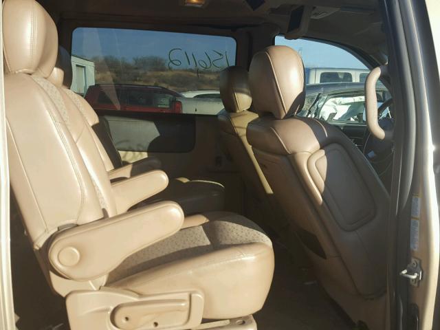 1GNDV33LX5D158704 - 2005 CHEVROLET UPLANDER L GOLD photo 6