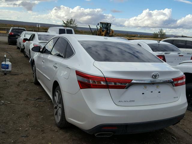 4T1BK1EB9FU177419 - 2015 TOYOTA AVALON XLE WHITE photo 3