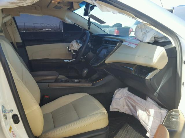 4T1BK1EB9FU177419 - 2015 TOYOTA AVALON XLE WHITE photo 5
