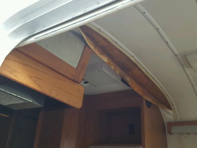 1STGEAJ26SJ510146 - 1995 AIRS EXCELLA Silber Foto 9