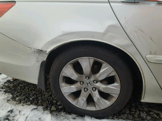 1HGCP36858A083942 - 2008 HONDA ACCORD EXL WHITE photo 9