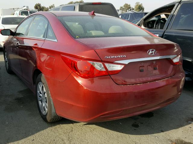 5NPEB4AC6CH431983 - 2012 HYUNDAI SONATA GLS RED photo 3