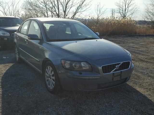 YV1MS682042013968 - 2004 VOLVO S40 T5 GREEN photo 1