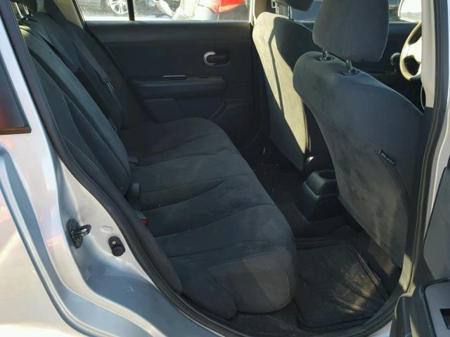 3N1BC13E89L377403 - 2009 NISSAN VERSA S SILVER photo 6