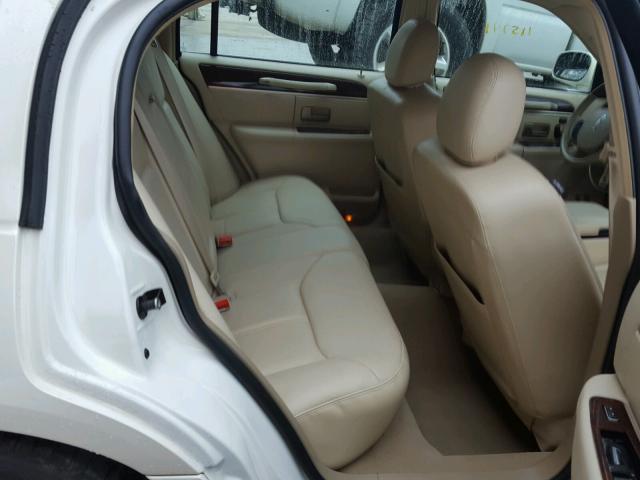 1LNHM82V57Y603936 - 2007 LINCOLN TOWN CAR S WHITE photo 6