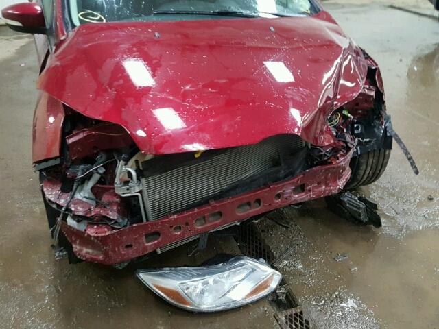 1FADP3K28EL275639 - 2014 FORD FOCUS SE RED photo 9