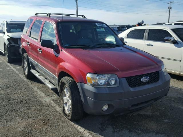 1FMCU03197KC02965 - 2007 FORD ESCAPE XLT RED photo 1