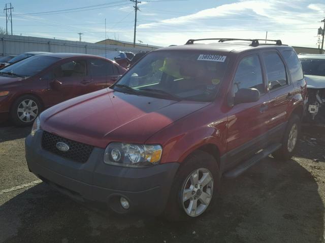 1FMCU03197KC02965 - 2007 FORD ESCAPE XLT RED photo 2