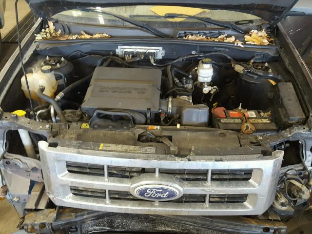 1FMCU9EG8AKA68740 - 2010 FORD ESCAPE LIM GRAY photo 7