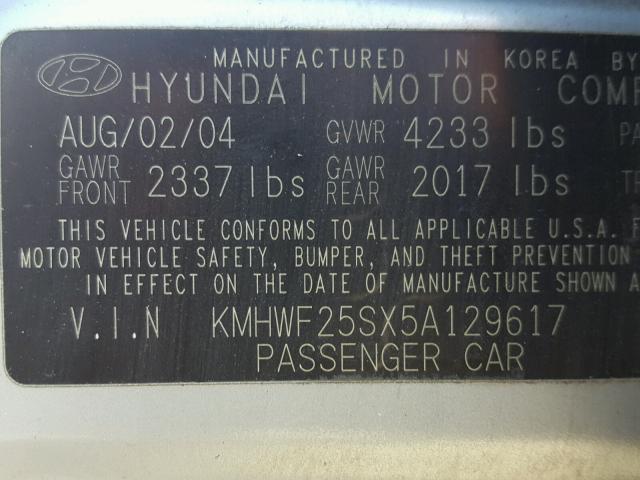 KMHWF25SX5A129617 - 2005 HYUNDAI SONATA GL SILVER photo 10