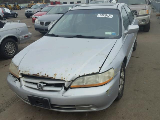 1HGCG66882A012663 - 2002 HONDA ACCORD EX SILVER photo 2