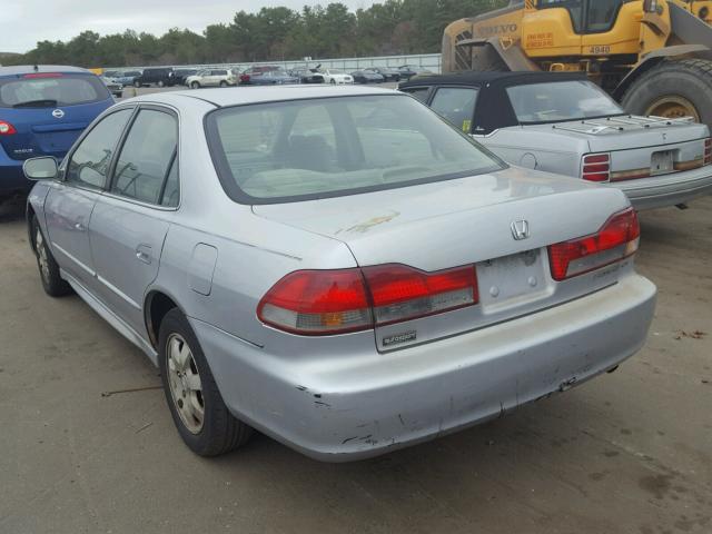 1HGCG66882A012663 - 2002 HONDA ACCORD EX SILVER photo 3