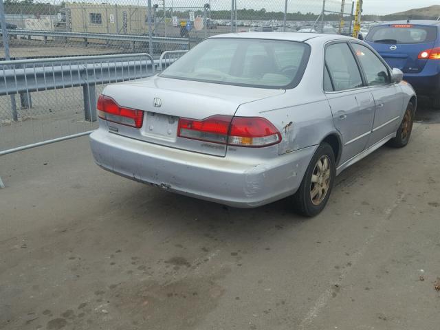 1HGCG66882A012663 - 2002 HONDA ACCORD EX SILVER photo 4