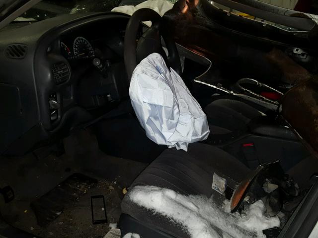 1G2WK52J31F269054 - 2001 PONTIAC GRAND PRIX 银色 照片 5