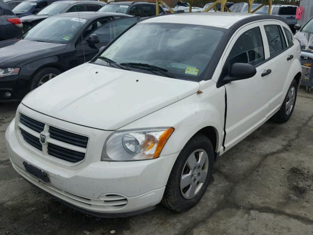 1B3HB28B08D595629 - 2008 DODGE CALIBER WHITE photo 2