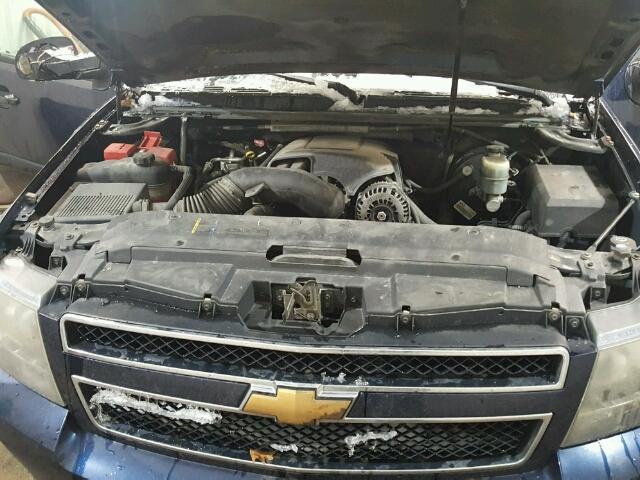 1GNEK13077R167888 - 2007 CHEVROLET TAHOE K150 BLUE photo 7