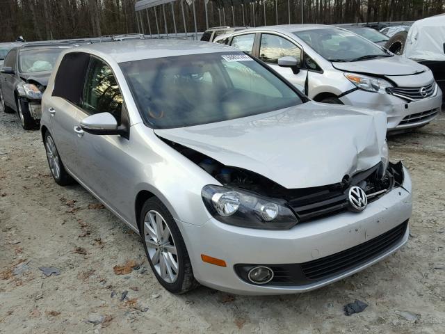 WVWNM9AJXBW239920 - 2011 VOLKSWAGEN GOLF 银色 照片 1