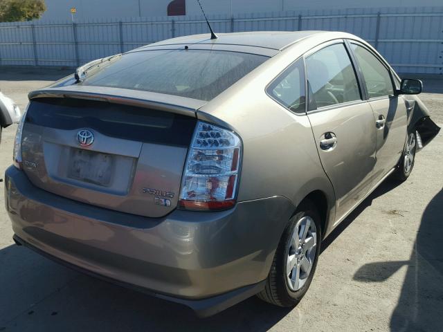 JTDKB20UX87804472 - 2008 TOYOTA PRIUS BROWN photo 4