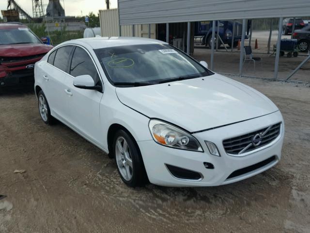 YV1622FS4C2138393 - 2012 VOLVO S60 T5 WHITE photo 1