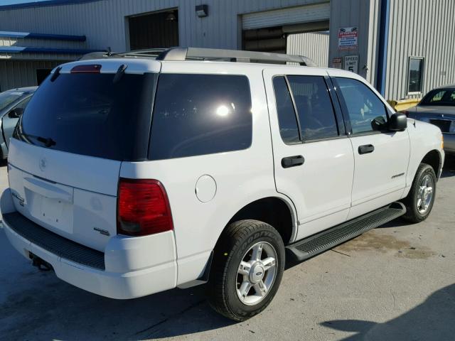 1FMZU63K45UA90499 - 2005 FORD EXPLORER X WHITE photo 4