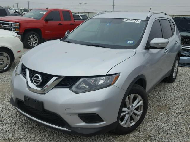 KNMAT2MT0FP504642 - 2015 NISSAN ROGUE S SILVER photo 2