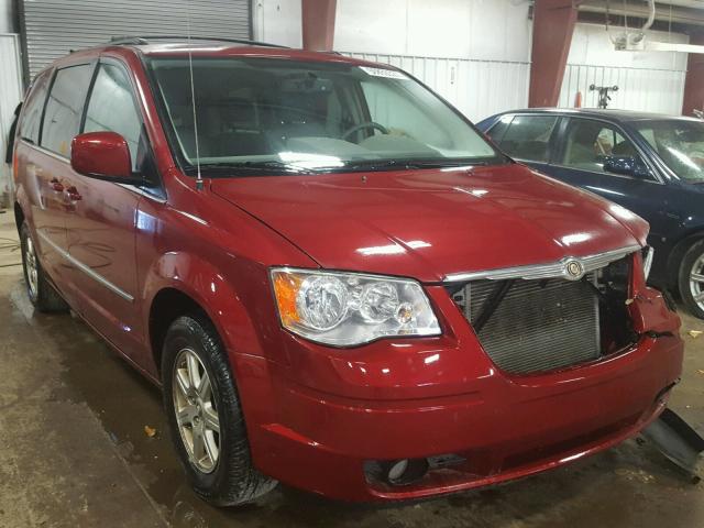 2A4RR5D10AR457308 - 2010 CHRYSLER TOWN & COU MAROON photo 1