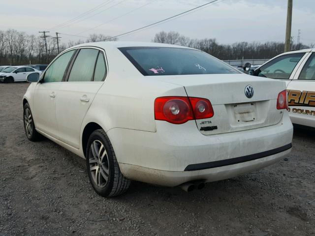 3VWRF71K86M742907 - 2006 VOLKSWAGEN JETTA 2.5 WHITE photo 3