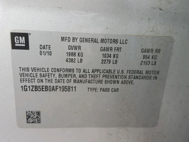 1G1ZB5EB0AF195811 - 2010 CHEVROLET MALIBU LS 银色 照片 10