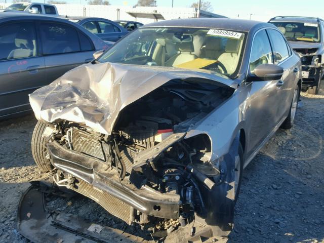 1VWAT7A36FC097934 - 2015 VOLKSWAGEN PASSAT S ოქროსფერი ფოტო 2