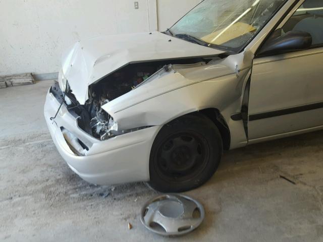 1Y1SK528X1Z436544 - 2001 CHEVROLET GEO PRIZM 银色 照片 9