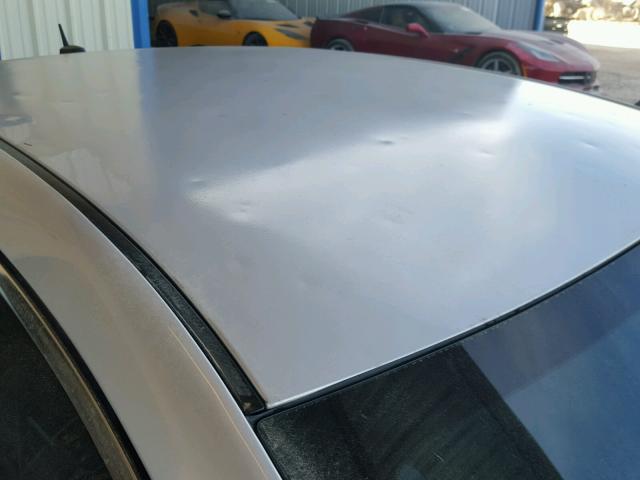 1G1ZC5EB3AF169913 - 2010 CHEVROLET MALIBU 1LT ვერცხლისფერი ფოტო 9