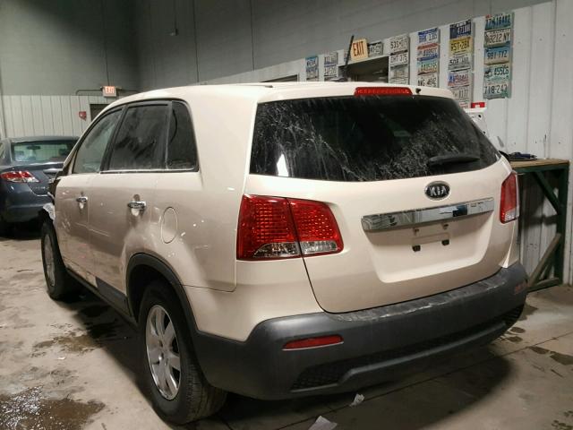 5XYKT3A15BG078666 - 2011 KIA SORENTO BA TAN photo 3