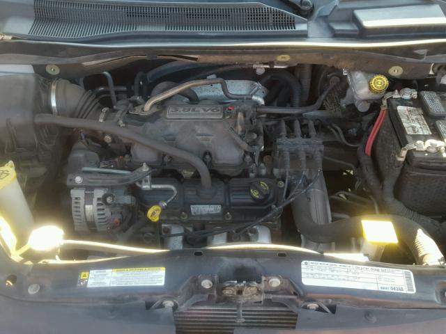 2V4RW4D15AR174319 - 2010 VOLKSWAGEN ROUTAN S WHITE photo 7