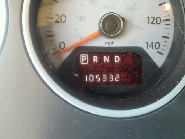 2V4RW4D15AR174319 - 2010 VOLKSWAGEN ROUTAN S WHITE photo 8