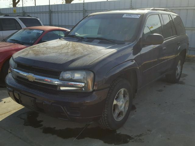 1GNDS13S282200948 - 2008 CHEVROLET TRAILBLAZE MAROON photo 2