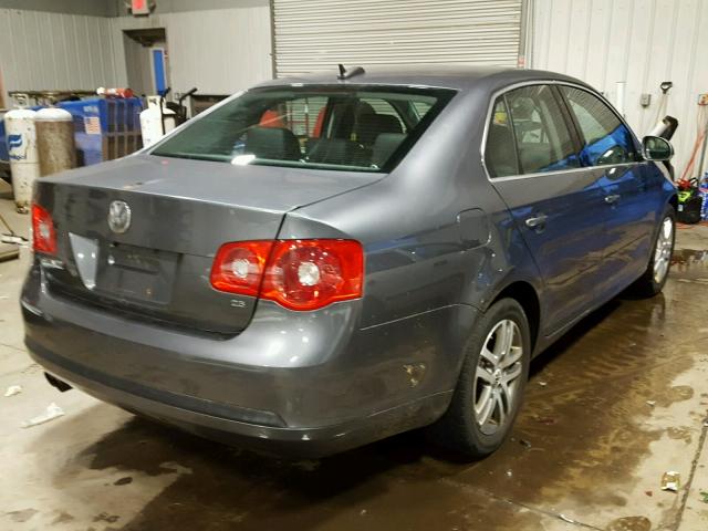 3VWDG71K16M656653 - 2006 VOLKSWAGEN JETTA 2.5 GRAY photo 4