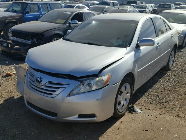 4T1BE46K47U157166 - 2007 TOYOTA CAMRY NEW SILVER photo 2