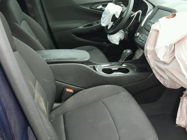 1G1ZB5ST3HF287826 - 2017 CHEVROLET MALIBU LS ლურჯი ფოტო 5