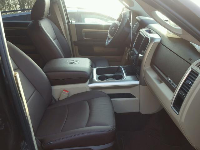 1C6RR6LT9HS844969 - 2017 RAM 1500 SLT ყავისფერი ფოტო 5