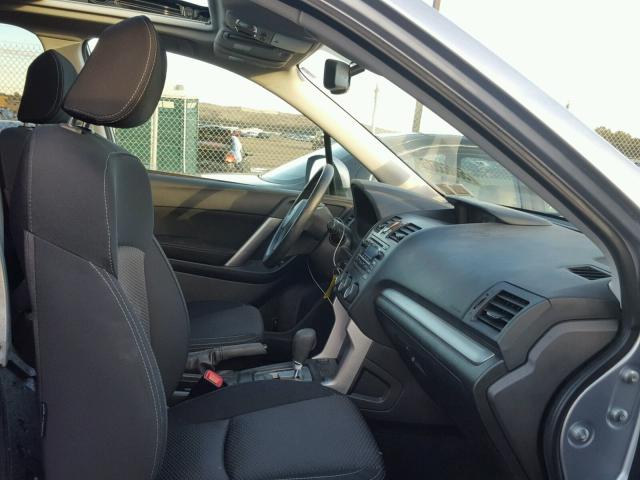 JF2SJAEC2EH468630 - 2014 SUBARU FORESTER 2 SILVER photo 5