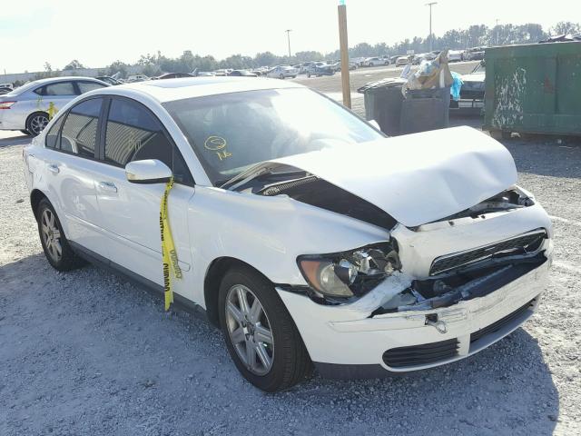 YV1MS382362194971 - 2006 VOLVO S40 2.4I WHITE photo 1